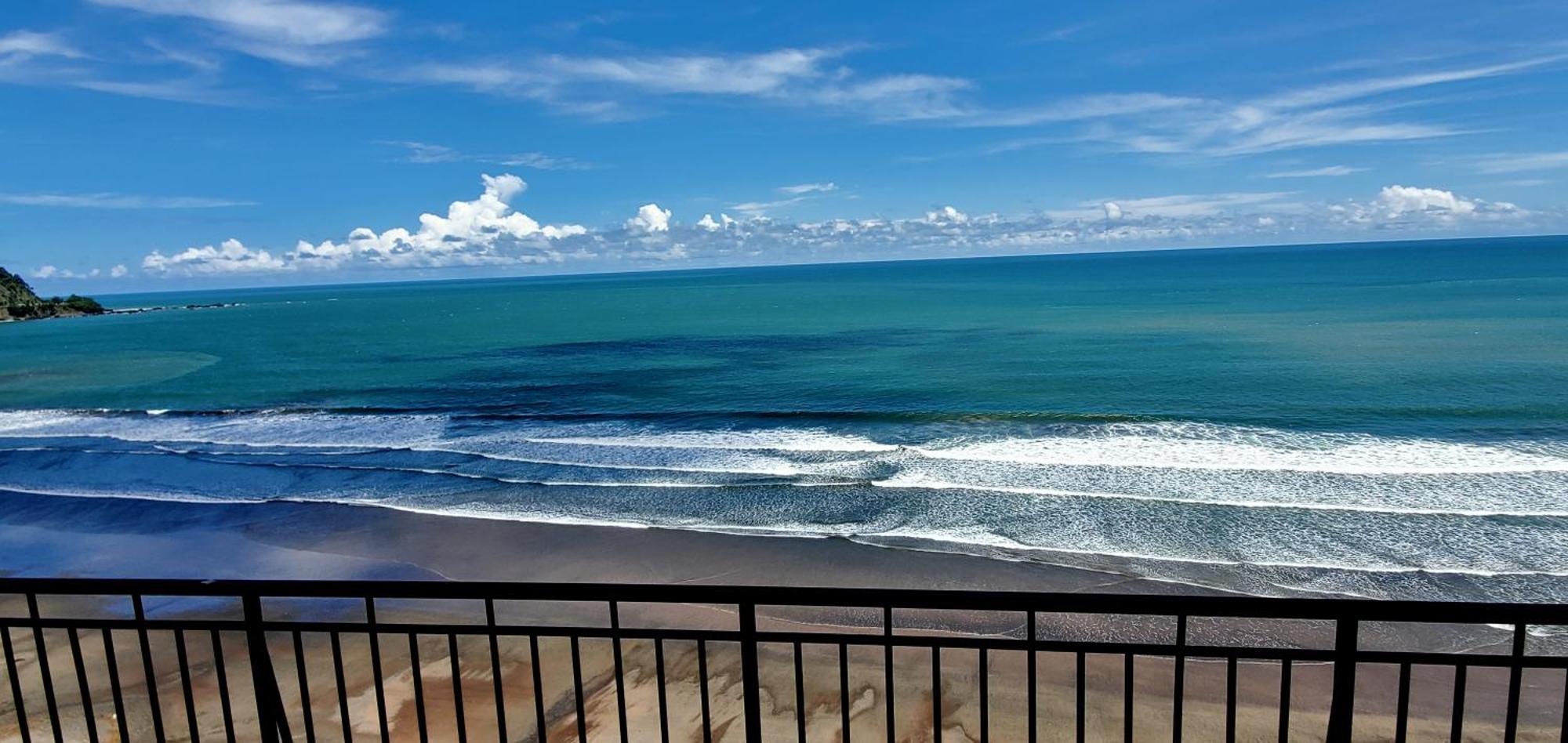 Secretjaco - Luxury Beach Front Penthouse With Pool & Jacuzzi Exterior foto